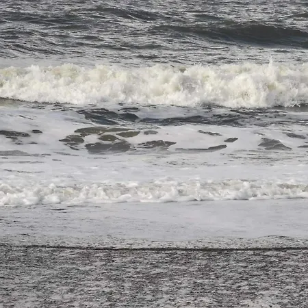 4 Person In Henne * Henne Strand